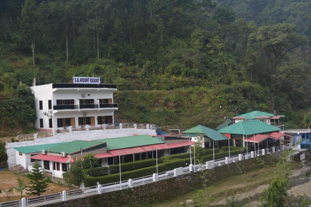 Riverside Resort Lansdowne Extérieur photo