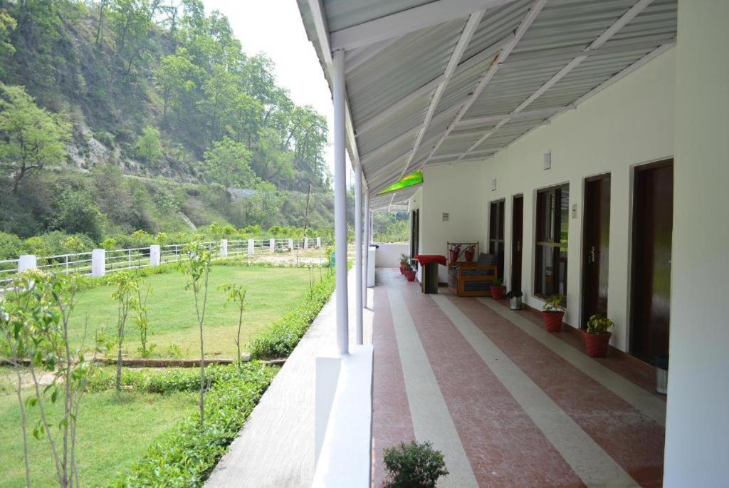 Riverside Resort Lansdowne Extérieur photo